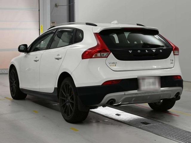 Volvo V40 2015 7494458-6