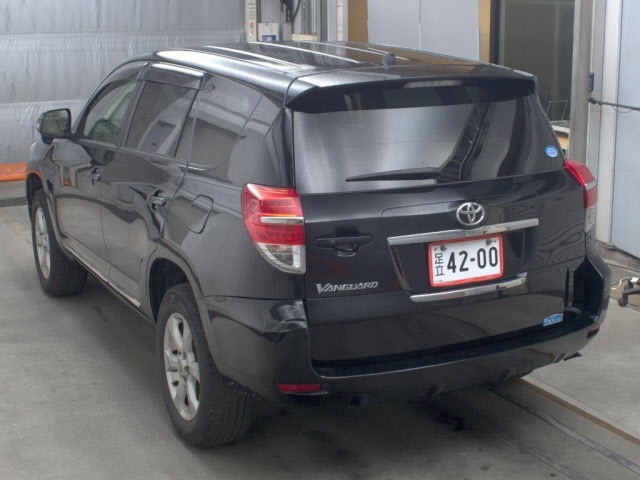 Toyota VANGUARD 2013 7513460-1