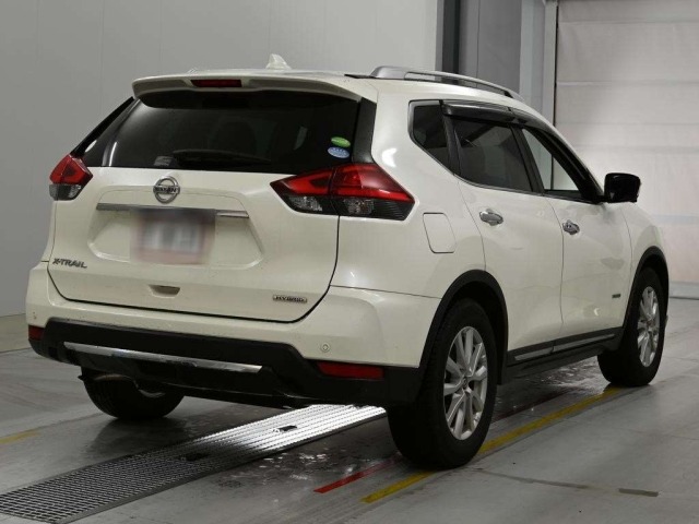 Nissan X-TRAIL 2017 7522575-1