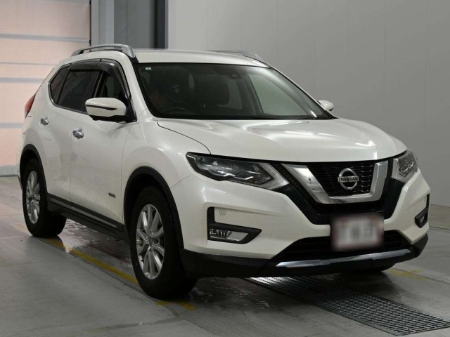 Nissan X-TRAIL 2017 7522575-5