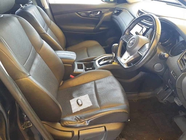 Nissan X-TRAIL 2017 7522611-8