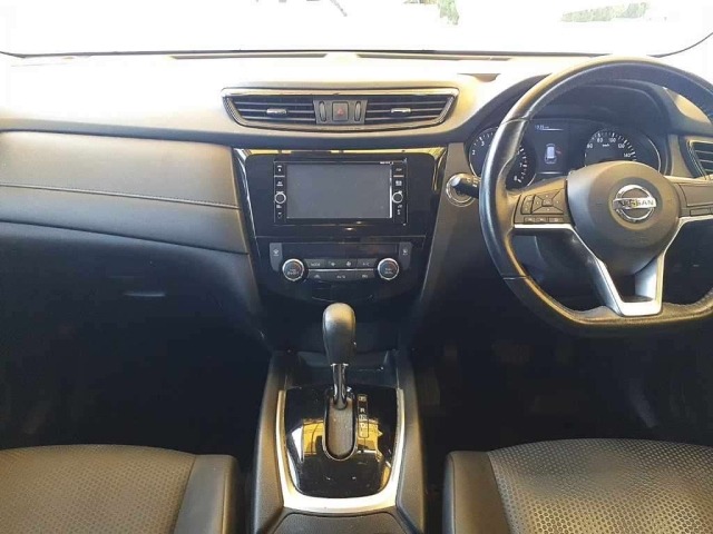 Nissan X-TRAIL 2017 7522611-9