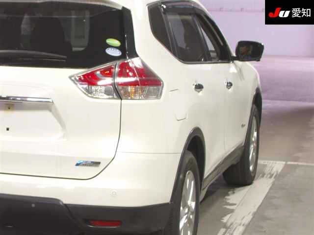Nissan X-TRAIL 2016 7522647-8