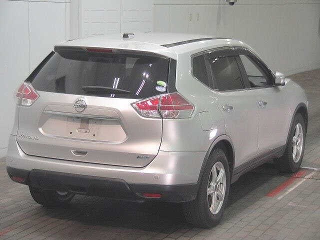 Nissan X-TRAIL 2016 7522684-5