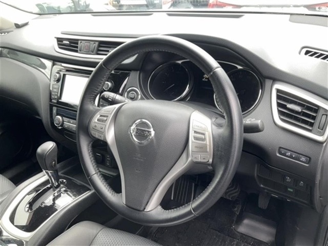 Nissan X-TRAIL 2015 7522692-3