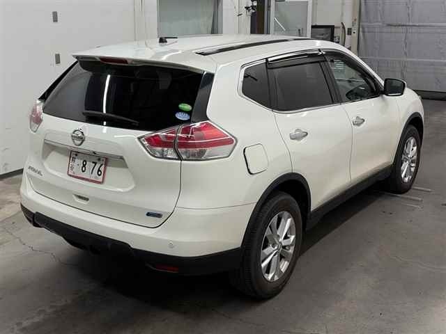 Nissan X-TRAIL 2015 7522693-5