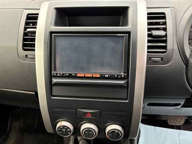 Nissan X-TRAIL 2013 7522708-6