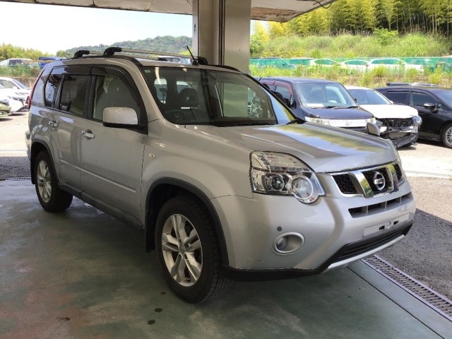 Nissan X-TRAIL 2013 7522715-3