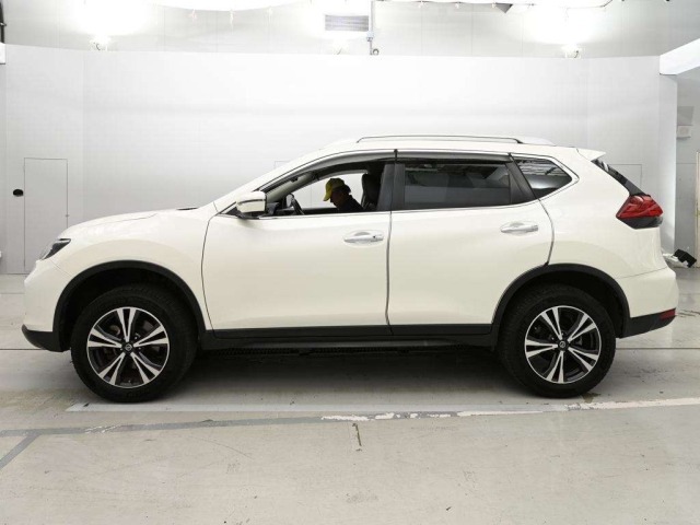 Nissan X-TRAIL 2020 7522736-4
