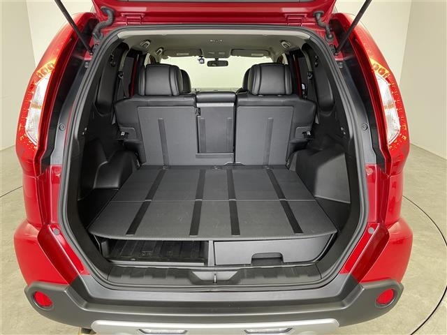 Nissan X-TRAIL 2013 7523789-22