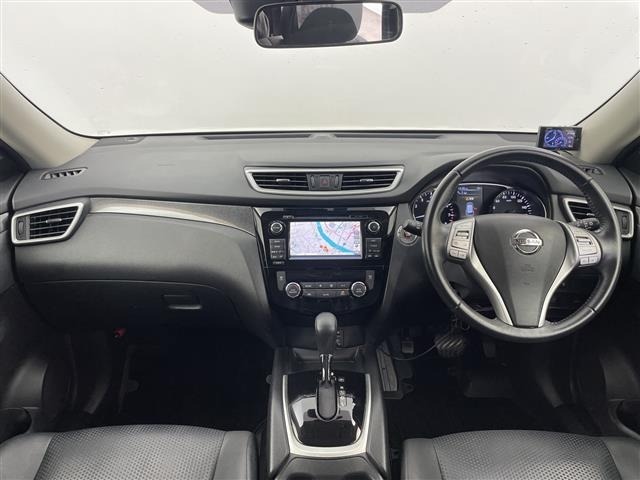 Nissan X-TRAIL 2015 7523812-14