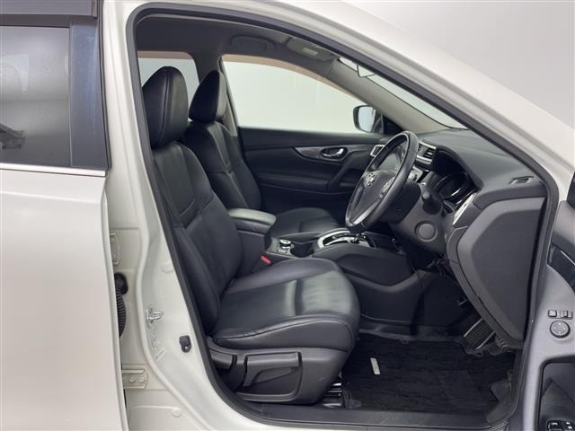 Nissan X-TRAIL 2015 7523812-2