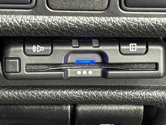 Nissan X-TRAIL 2016 7523831-22