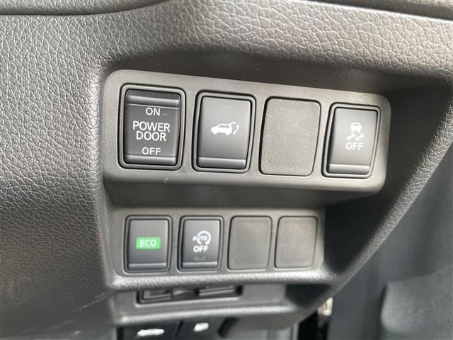 Nissan X-TRAIL 2018 7523874-9
