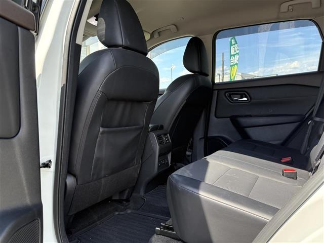 Nissan X-TRAIL 2023 7523875-11