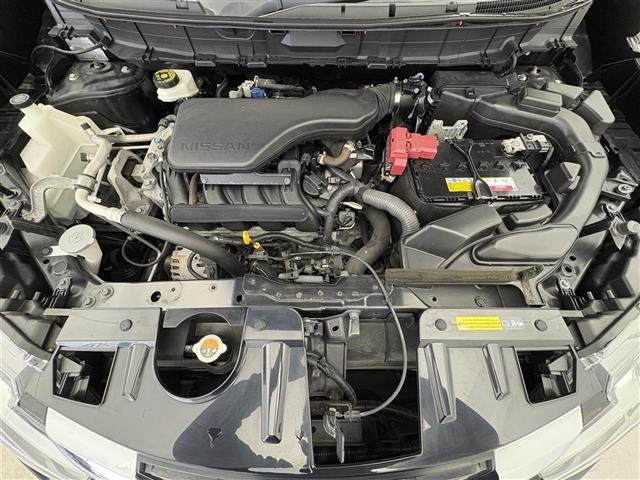 Nissan X-TRAIL 2017 7523962-14