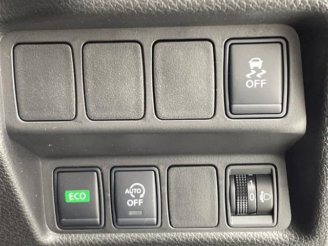 Nissan X-TRAIL 2018 7523995-11
