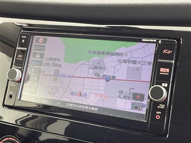 Nissan X-TRAIL 2018 7523995-17