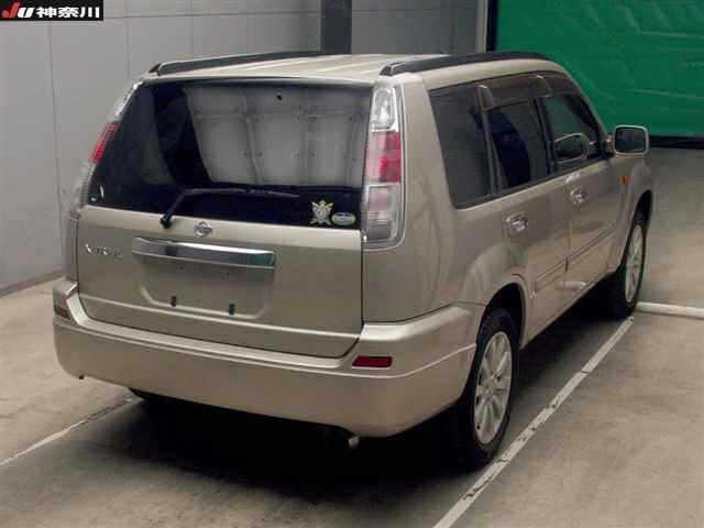 Nissan X-TRAIL 2002 7524047-4