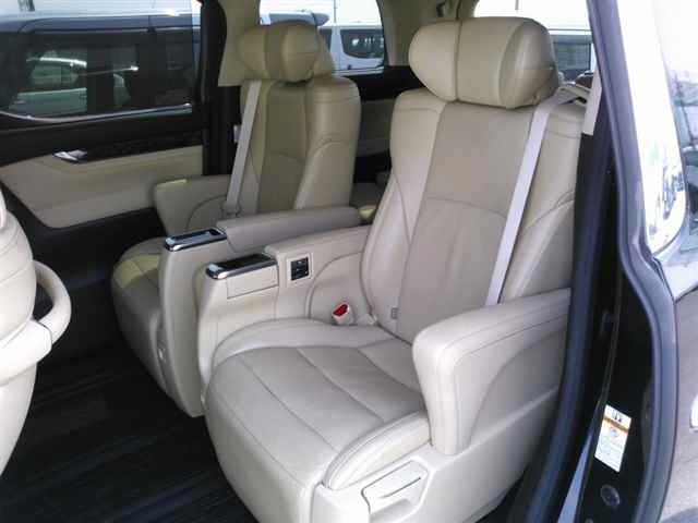 Toyota ALPHARD 2018 7525414-9