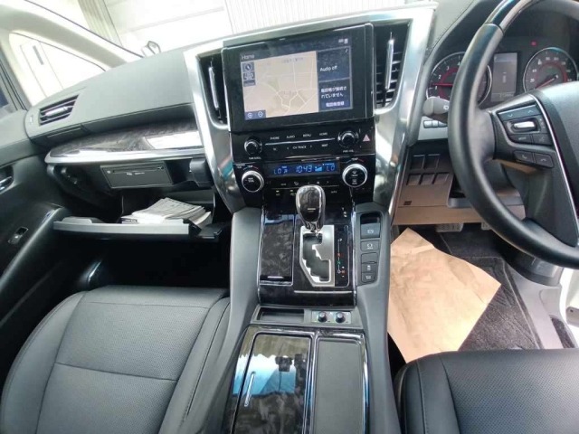 Toyota ALPHARD 2021 7525857-11