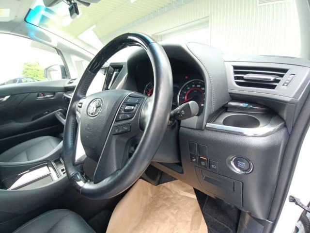 Toyota ALPHARD 2021 7525857-9