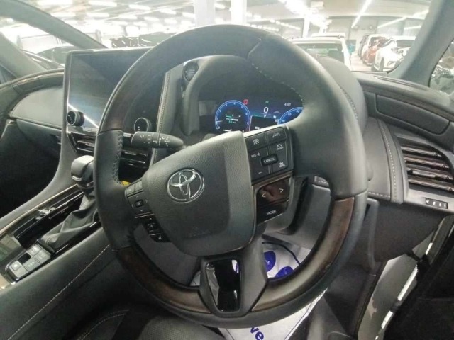 Toyota ALPHARD 2023 7525884-9