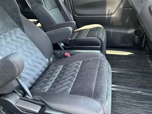 Toyota ALPHARD 2019 7526004-8