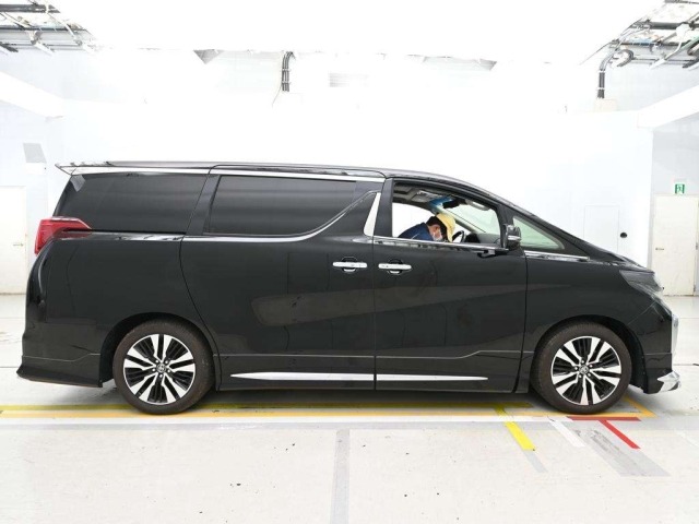 Toyota ALPHARD 2022 7526089-3