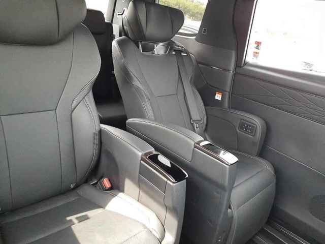 Toyota ALPHARD 2025 7526100-11