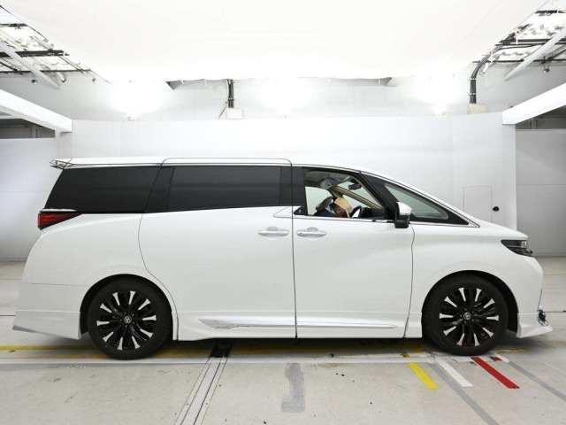 Toyota ALPHARD 2024 7526114-3