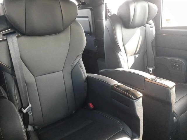 Toyota ALPHARD 2024 7526115-11