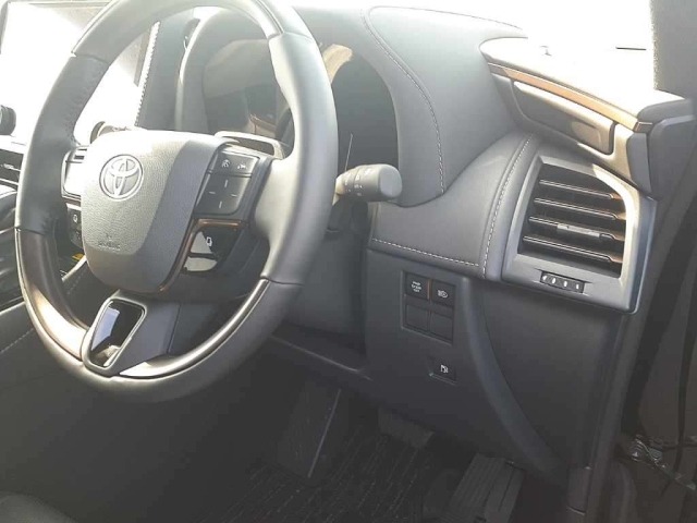 Toyota ALPHARD 2024 7526115-9