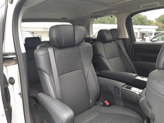Toyota ALPHARD 2022 7526135-11