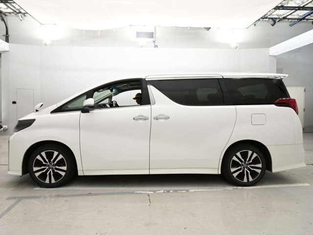 Toyota ALPHARD 2022 7526135-4