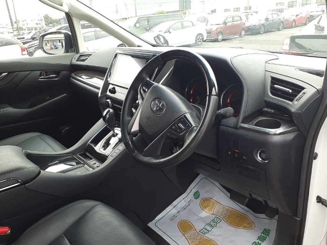 Toyota ALPHARD 2022 7526135-9
