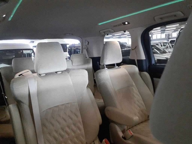 Toyota ALPHARD 2017 7526139-11