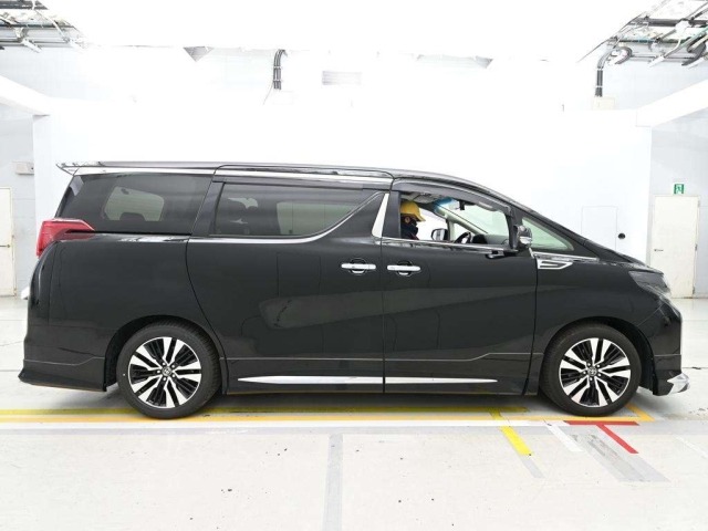 Toyota ALPHARD 2022 7526140-3