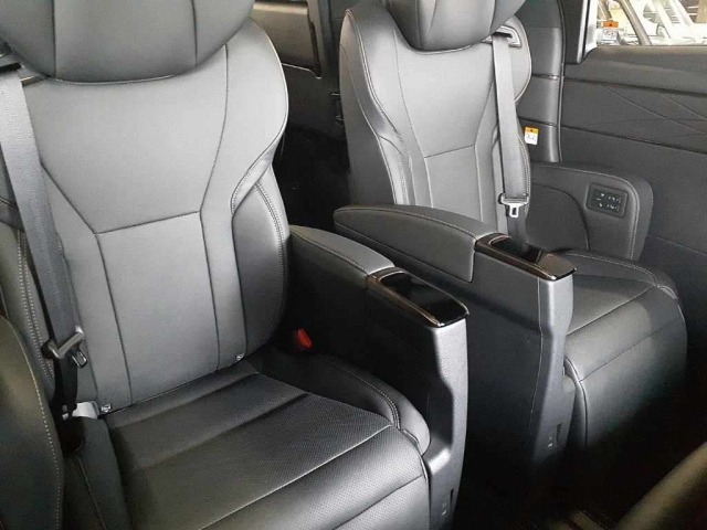 Toyota ALPHARD 2025 7526153-11