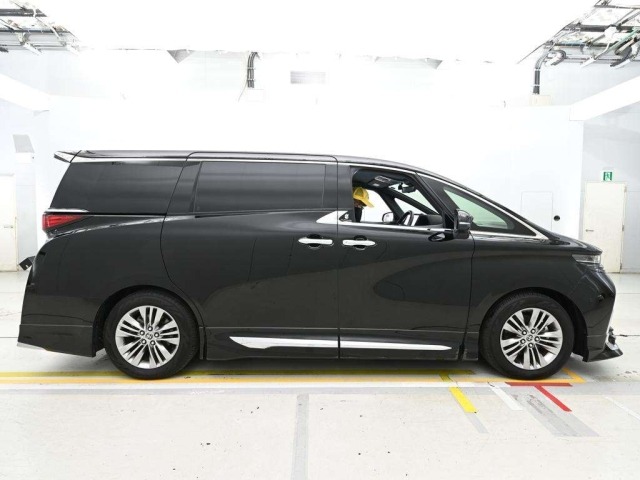 Toyota ALPHARD 2024 7526155-3