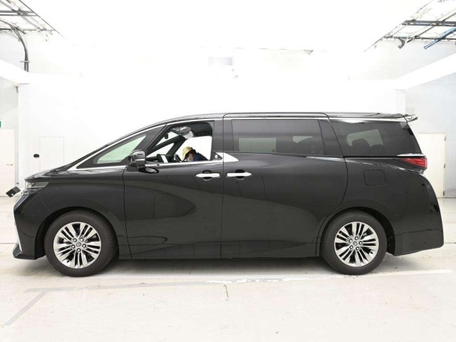 Toyota ALPHARD 2025 7526156-4