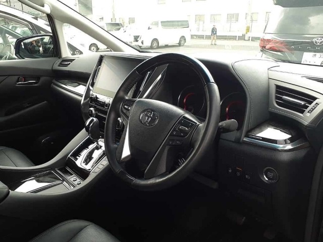 Toyota ALPHARD 2023 7526169-9