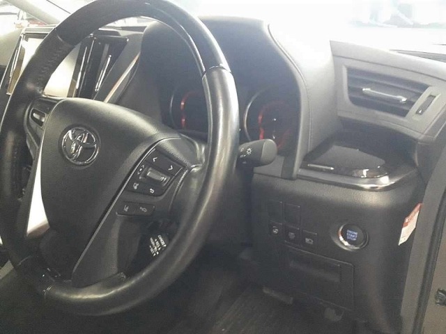 Toyota ALPHARD 2022 7526176-9