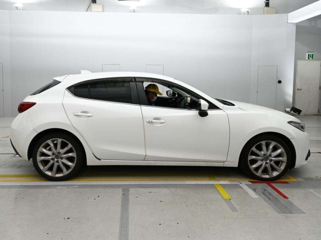 Mazda AXELA 2014 7534286-3
