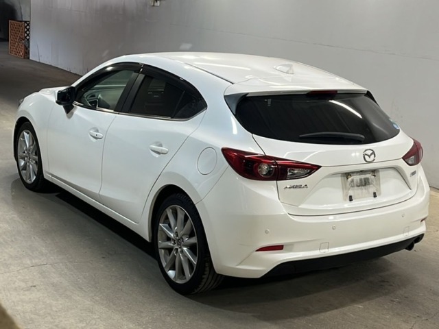 Mazda AXELA 2017 7534317-1