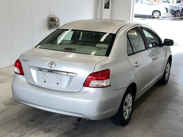 Toyota BELTA 2009 7524763-1