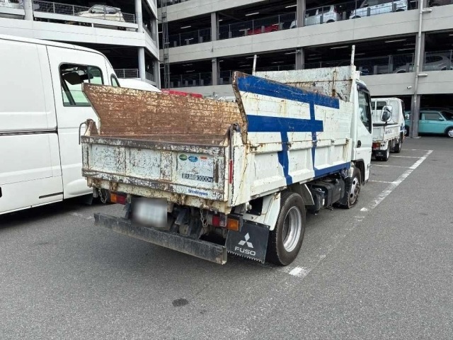 Mitsubishi CANTER 2023 7541225-1