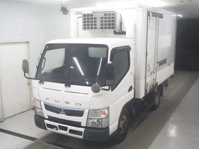 Mitsubishi CANTER 2020 7541360-4