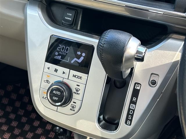 Daihatsu CAST 2015 7530064-3