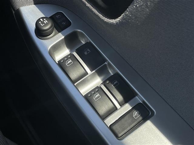Daihatsu CAST 2015 7530081-8